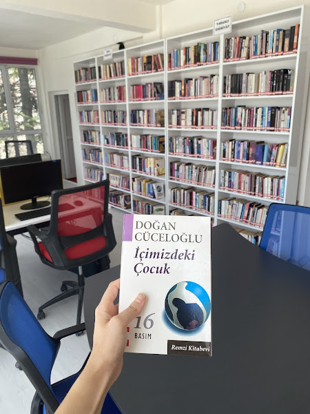 Seyitgazi Belediyesi Şehitler Kütüphanesi